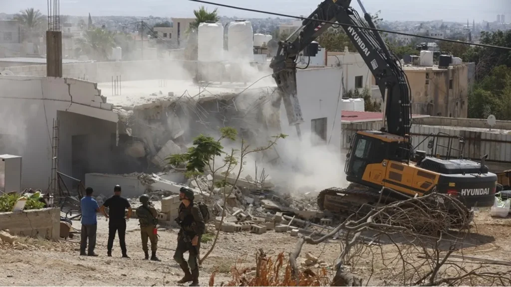 İki Yıllık Saldırı Döneminde Kudüs’ü Yahudileştirme Girişimleri Nasıl Artış Gösterdi?